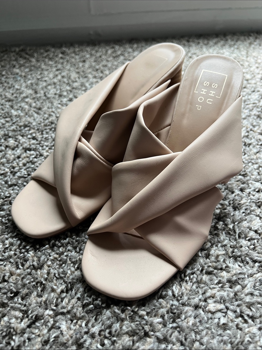 ShuShop Neutral Twisted Open-Toe Mules